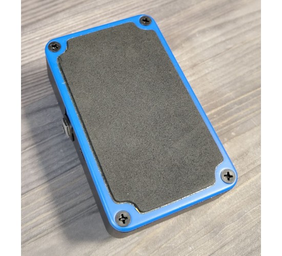 EBS MultiComp Black Label басовая педаль компрессор USED