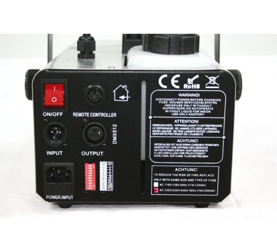 Involight FM900DMX генератор дыма, 900Вт, беспроводной пульт ДУ, DMX 512- 1 канал