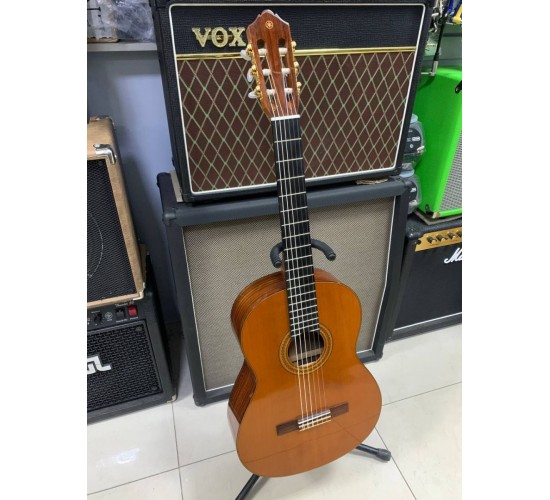 Yamaha CG182C классическая гитара USED