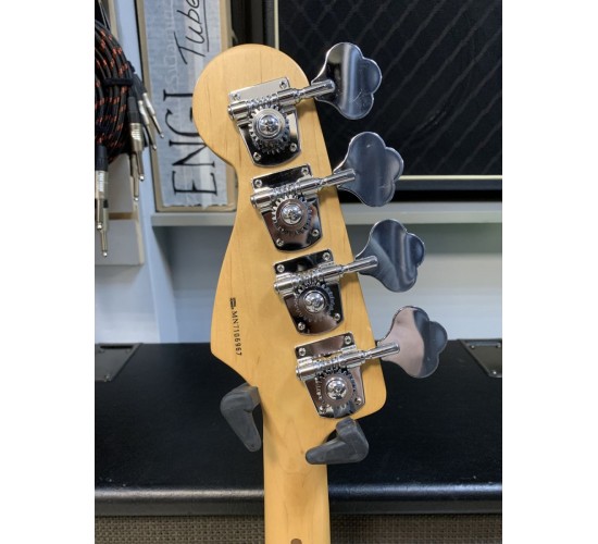 Fender Deluxe Jazz Bass Suhr era бас-гитара, цвет sunburst, Мексика 1997 USED