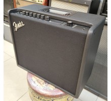 Fender Mustang GT 100 моделирующий гитарный комбоусилитель, 100 Вт USED