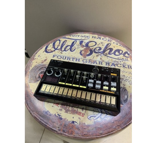 Korg Volca beats аналоговая драм-машина USED