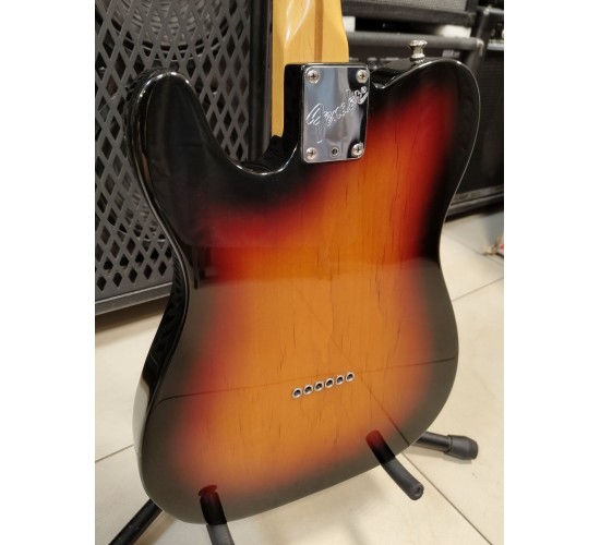 Fender California Fat Telecaster 3TS электрогитара, США, 1998 USED