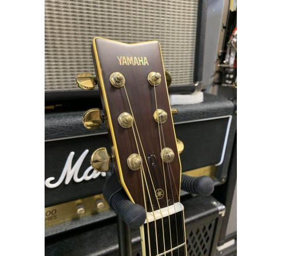 Yamaha FG-401B акустическая гитара, Япония, с кейсом USED