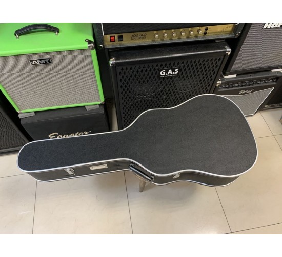Yamaha FG-401B акустическая гитара, Япония, с кейсом USED