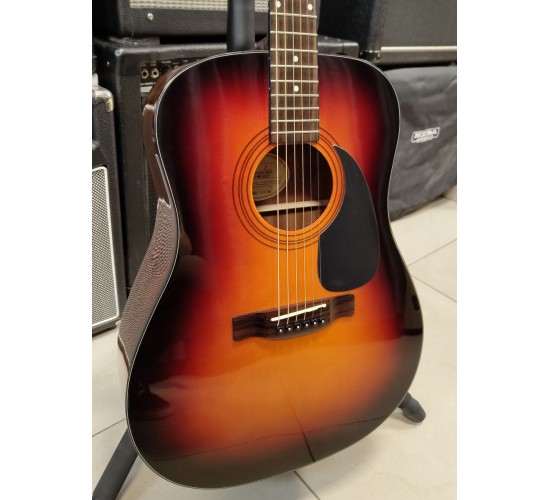Fender CD-60 SBST акустическая гитара, цвет санберст USED