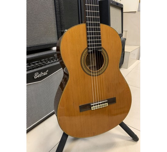 Yamaha C-250 классическая гитара, Япония USED