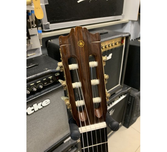Yamaha C-250 классическая гитара, Япония USED