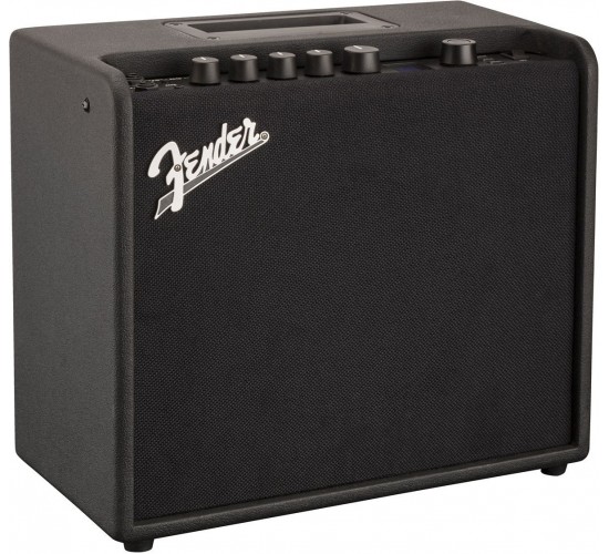 Fender Mustang LT25 Комбоусилитель для электрогитары, 25 Ватт, динамик 1х8'
