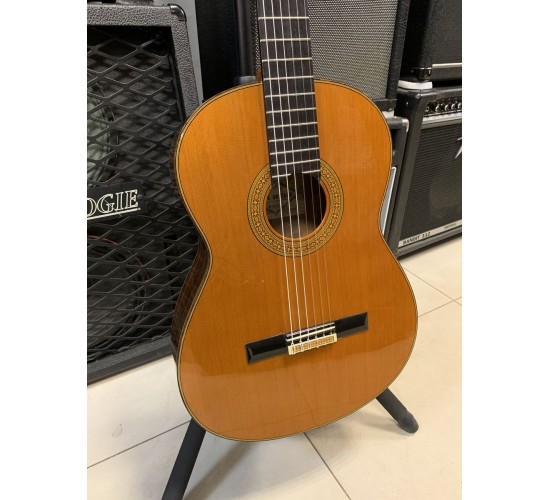 Ecole E500 by Eichi Kodaira классическая гитара с кейсом, Япония USED