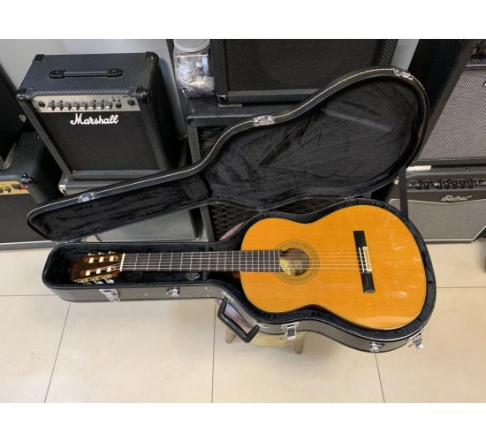 Ecole E500 by Eichi Kodaira классическая гитара с кейсом, Япония USED
