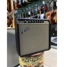 Fender Champion 40 гитарный комбоусилитель, питание 110V USED