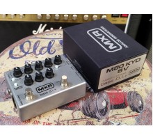 MXR M80 Bass D.I + Preamp / Distortion Limited Edition Silver басовая педаль - дисторшн USED