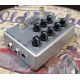 MXR M80 Bass D.I + Preamp / Distortion Limited Edition Silver басовая педаль - дисторшн USED