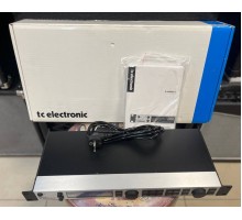 TC Electronic G-Major 2 гитарный процессор эффектов USED