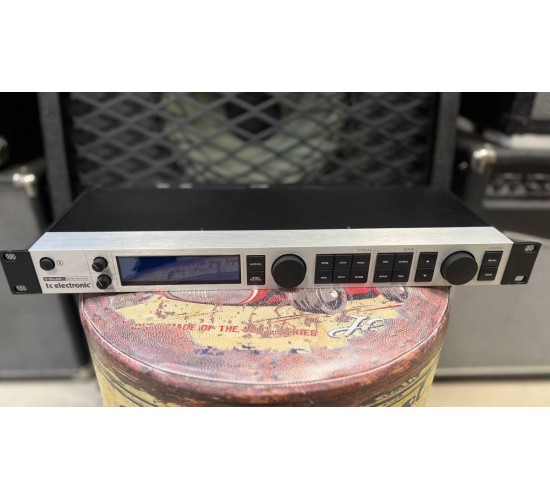 TC Electronic G-Major 2 гитарный процессор эффектов USED