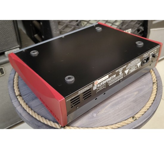Allen & Heath ZED-10 микшерный пульт USED