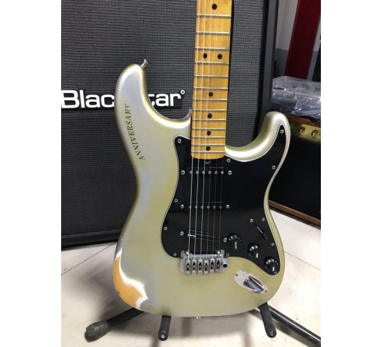 Fender American Stratocaster Anniversary электрогитара пр-во США, 1979 г.в. USED