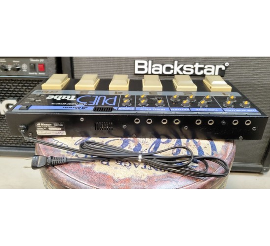 Maxon PUE-5TUBE гитарная мульти педаль USED