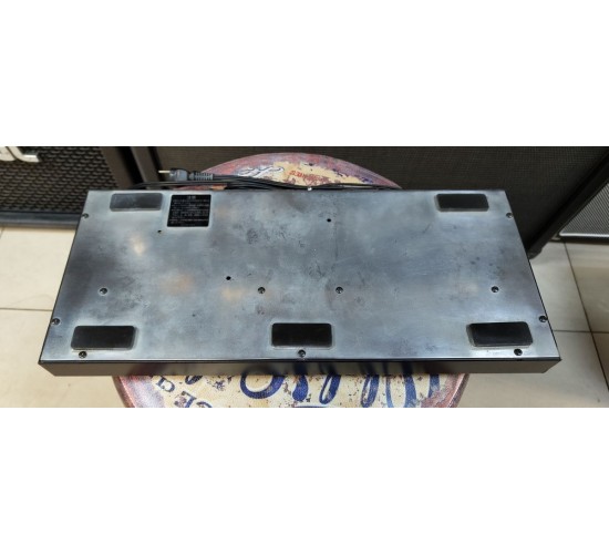 Maxon PUE-5TUBE гитарная мульти педаль USED