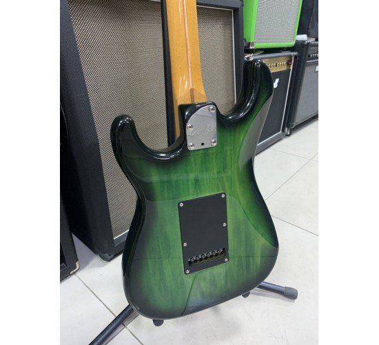 Fender Stratocaster STM-55 HSS Custom Order электрогитара, цвет зеленый Япония 1988 USED