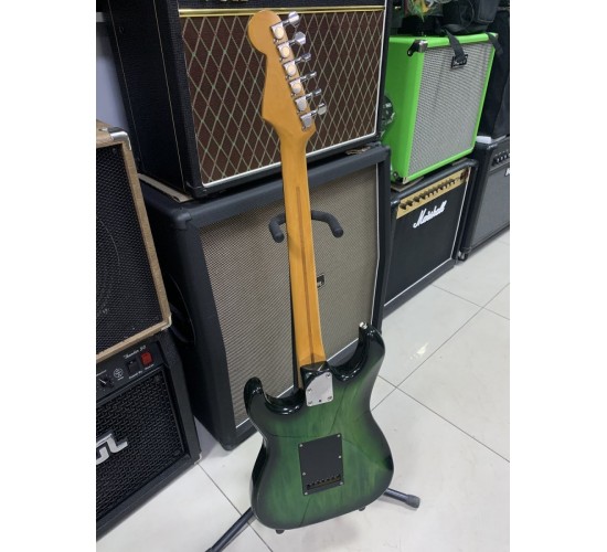 Fender Stratocaster STM-55 HSS Custom Order электрогитара, цвет зеленый Япония 1988 USED