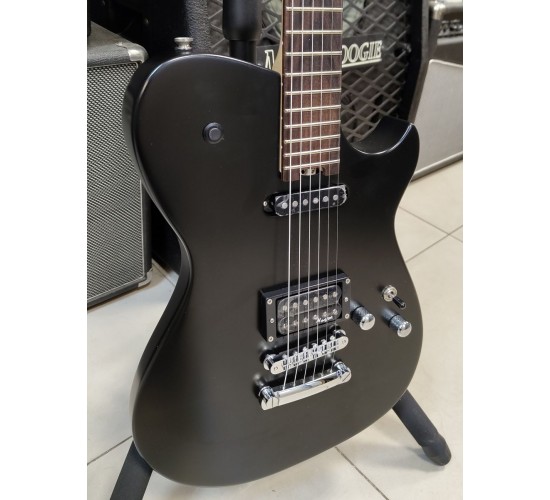 Cort MBC-1 MBLK Matthew Bellamy MUSE signature Электрогитара, черная