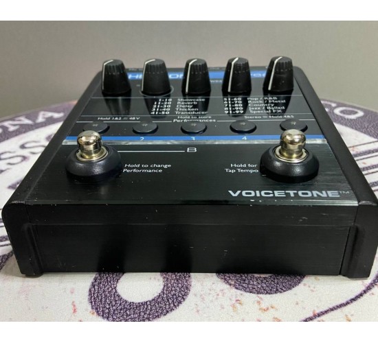 TC Helicon VoiceTone Create вокальный процессор эффектов USED