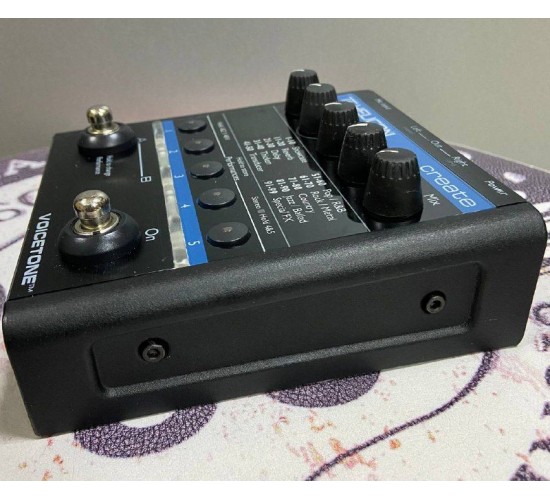 TC Helicon VoiceTone Create вокальный процессор эффектов USED