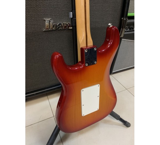 Fender Stratocaster HSS Plus Top Floyd Rose электрогитара, Мексика, 2013 USED