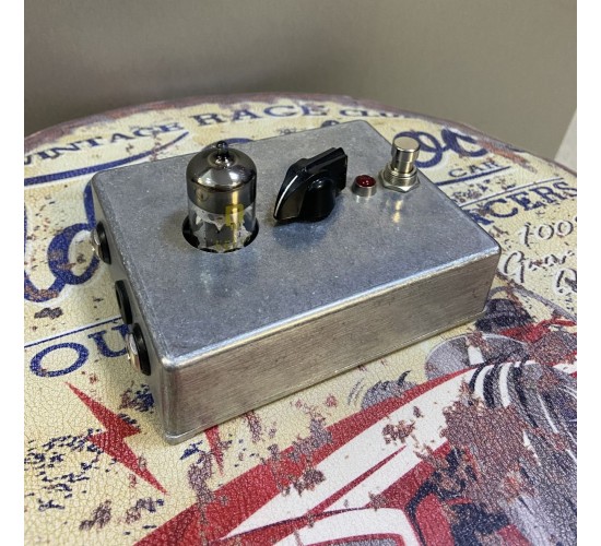 Ламповый гитарный бустер TubeBooster Custom USED