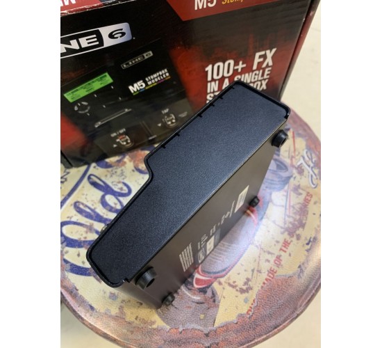 Line 6 M5 Stompbox гитарный процессор, выставочный образец
