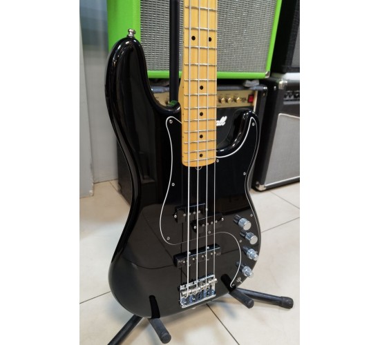 Fender American Deluxe Precision Bass PJ бас гитара, цвет черный, США 2014 USED
