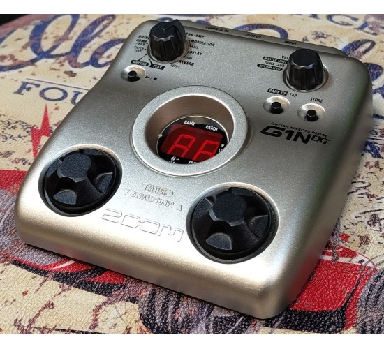 Zoom G1N гитарный процессор USED