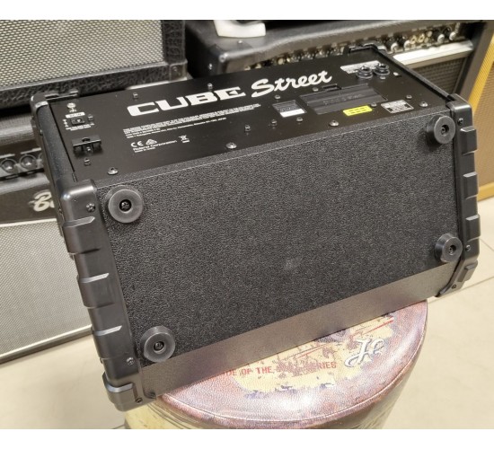 Roland Cube Street ST гитарный комбо USED