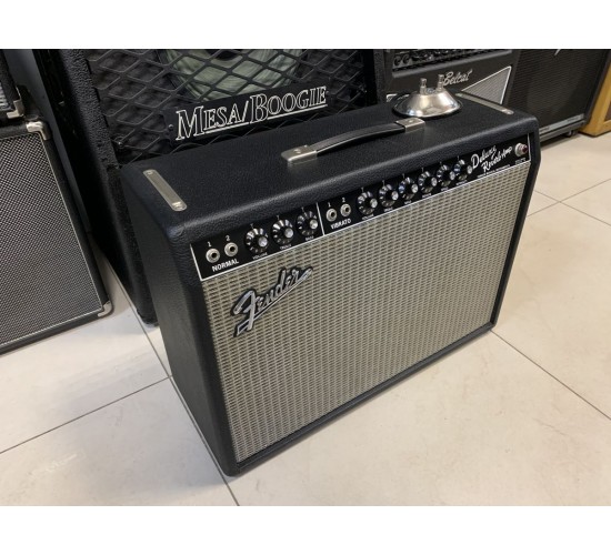 Fender 65` Deluxe Reverb Гитарный ламповый комбоусилитель, питание 110V USED