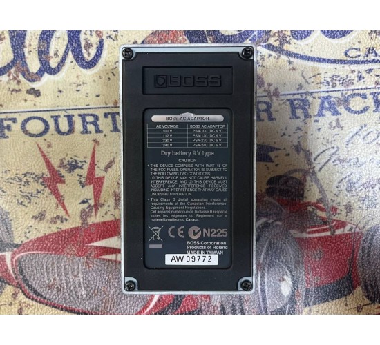 Boss ML-2 Metal Core гитарная педаль дисторшн USED
