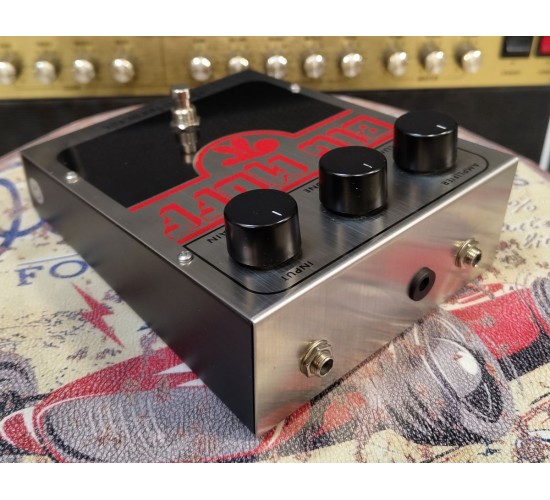 Electro-Harmonix Big Muff Pi Classic гитарная педаль дисторшн USED