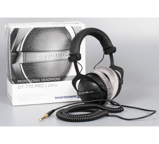 Beyerdynamic DT770 Pro 250Ohm студийные наушники