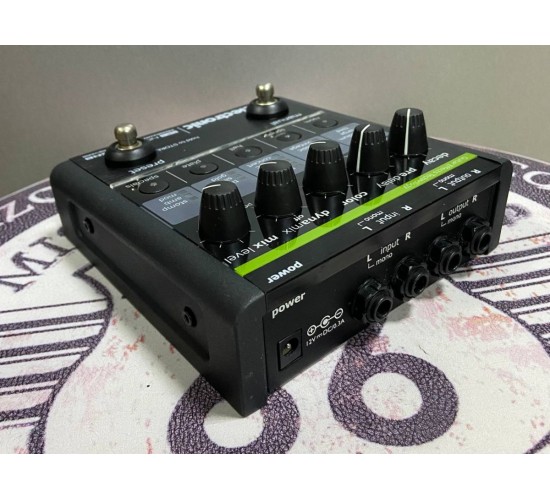 TC Electronic NR-1 Nova Reverb гитарный эффект USED