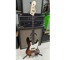 Fender American Highway One Jazz Bass 3CS/R бас-гитара, США 2008 USED