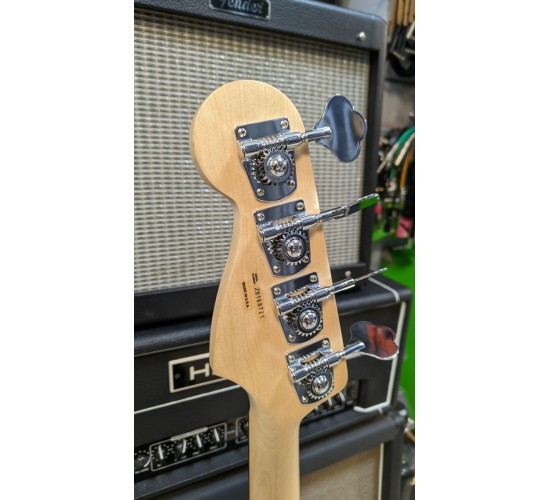 Fender American Highway One Jazz Bass 3CS/R бас-гитара, США 2008 USED