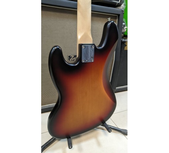 Fender American Highway One Jazz Bass 3CS/R бас-гитара, США 2008 USED