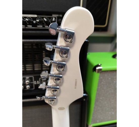 Washburn PS10WH электрогитара Paul Stanley (Kiss), цвет белый USED