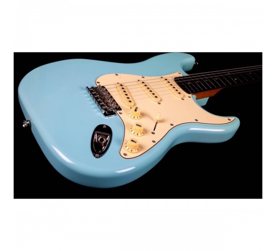 JET JS-300 BL R электрогитара, Stratocaster, корпус липа, 22 лада, SSS, tremolo, цвет Sonic blue