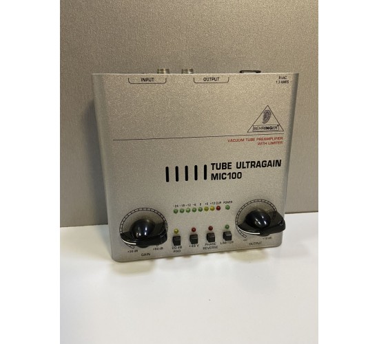 Behringer MIC100 микрофонный/линейный предусилитель USED