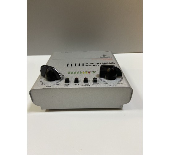 Behringer MIC100 микрофонный/линейный предусилитель USED