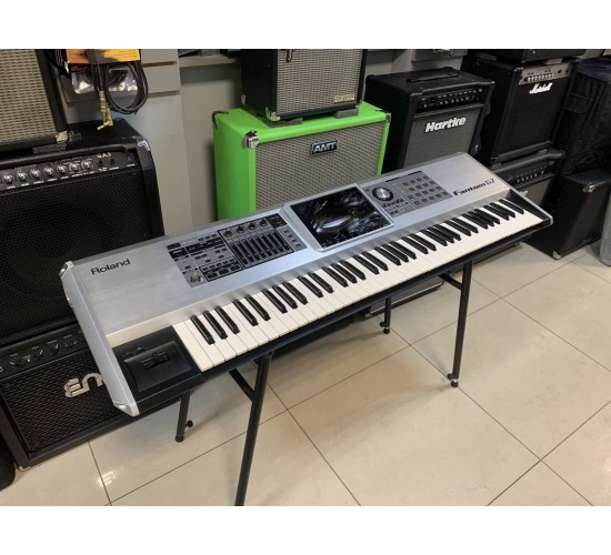 Roland Fantom G7 рабочая станция USED