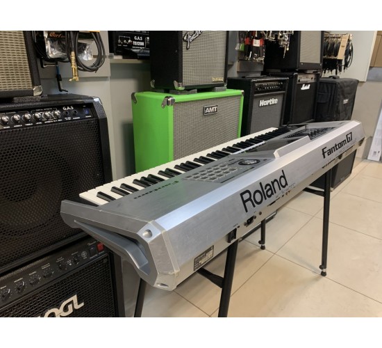 Roland Fantom G7 рабочая станция USED
