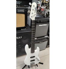 Fender Squier Deluxe V Active Jazz Bass бас-гитара, цвет белый USED